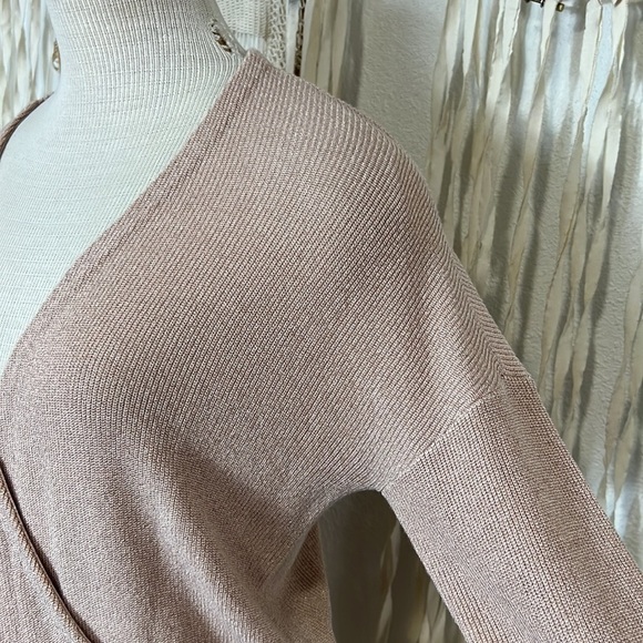 L'AGENCE Cream Wrap Blouse - Picture 3 of 12